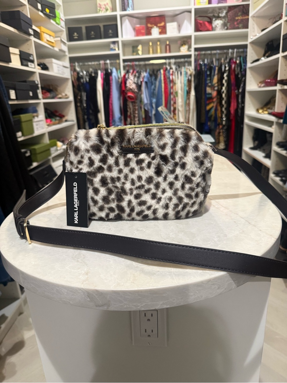 Karl Lagerfeld Leopard-Print Faux Fur Crossbody Bag New with tag - Brown/Black - Picture 3 of 13